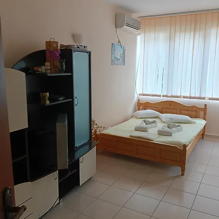 Orhideya Σάνι Μπιτς